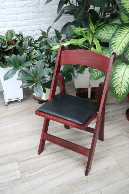 Дерев'яний стілець «Кантрі»